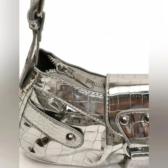 NWOT The New Drawstring Women's Fashion Bucket Bag Rivet 3-Piece Motorcycle Bag - Picture 7 of 10